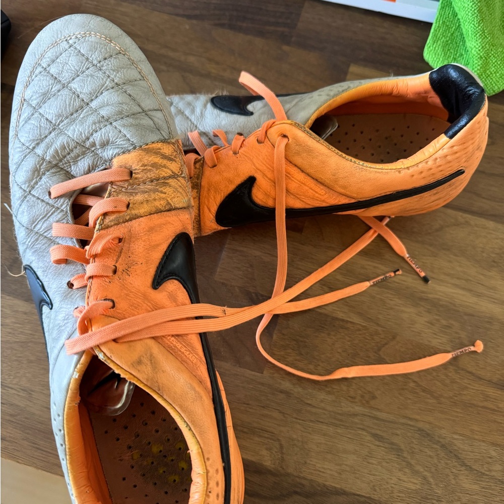 Men’s Nike Tiempo Soccer Cleats